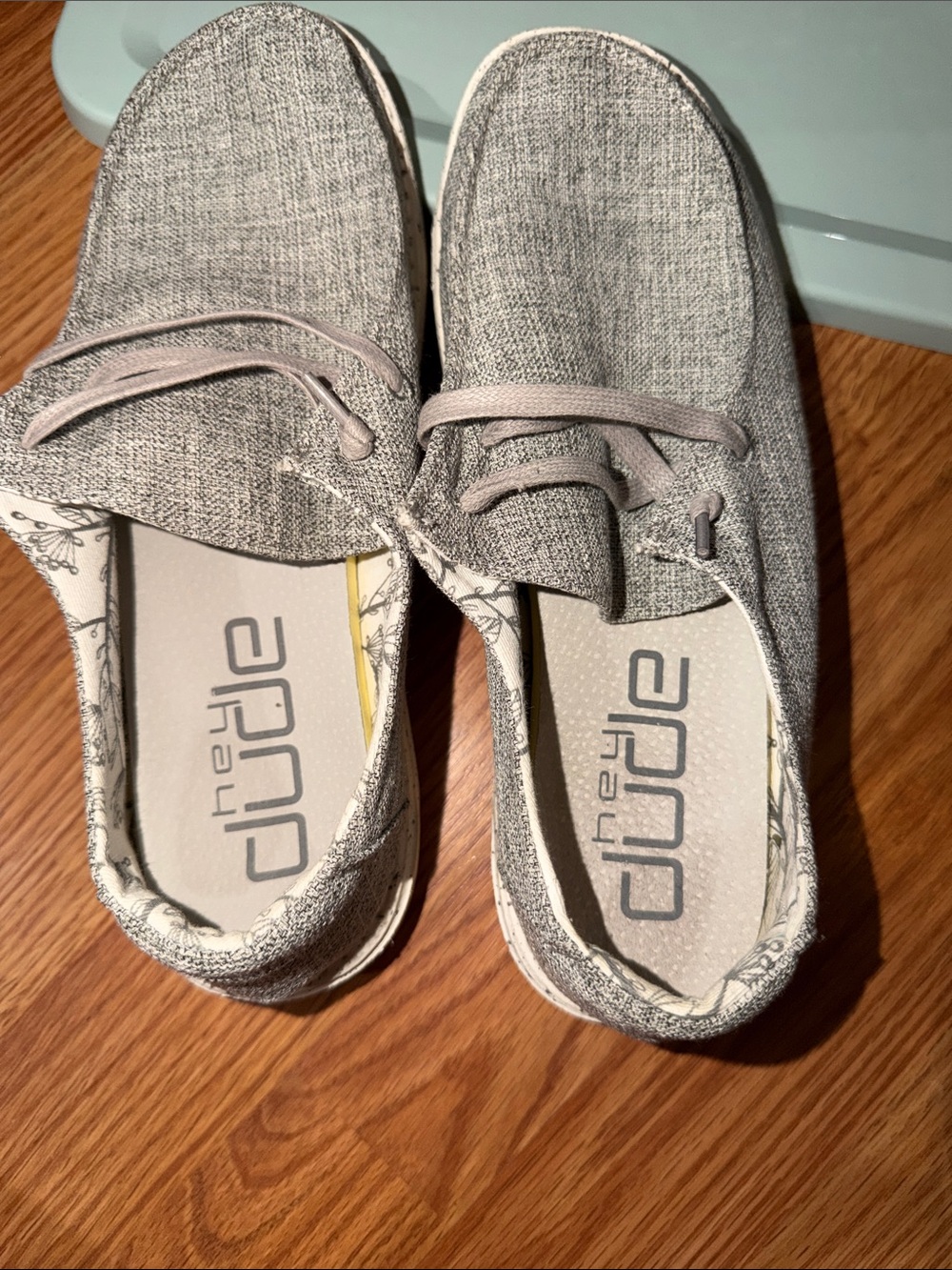Women’s HEY DUDE’s size 9 - Picture 5 of 6